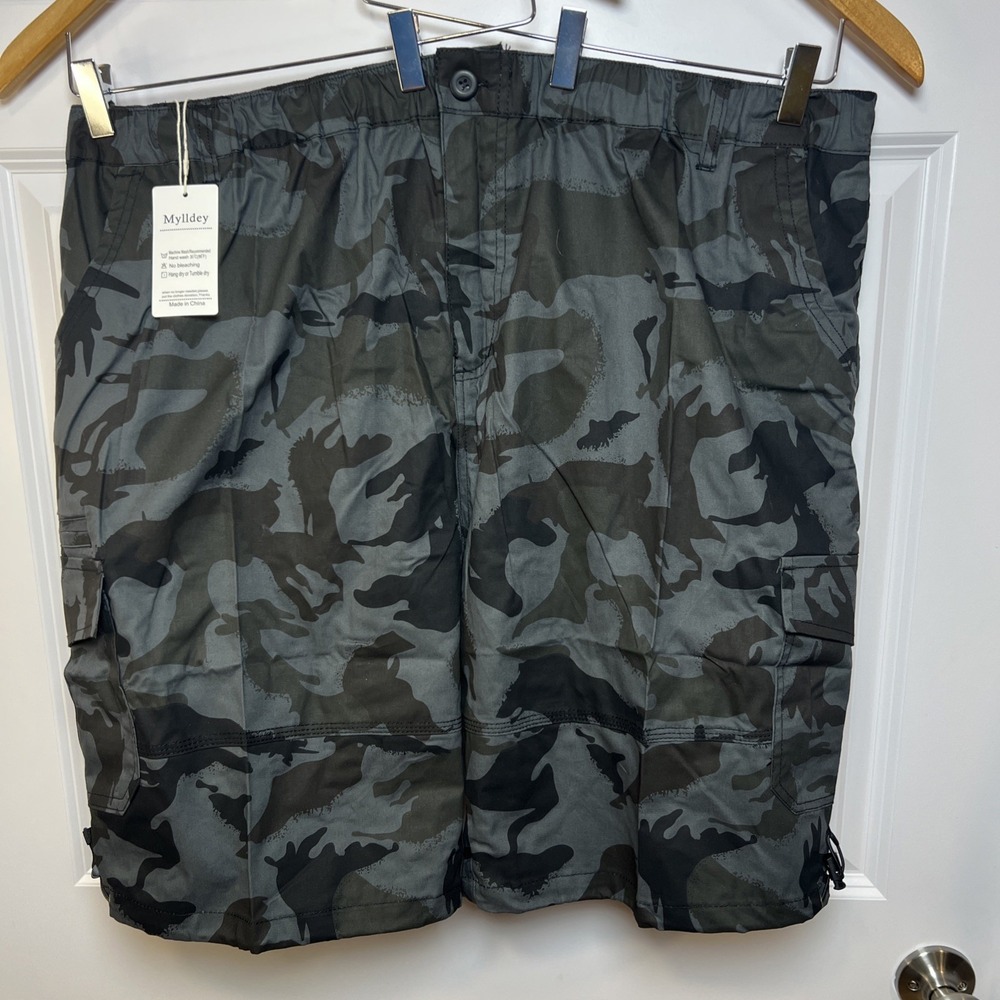 Men's 4XL Cargo Shorts Dark Camo Elastic Waist Stretch Fit High Rise Mylldey NWT
